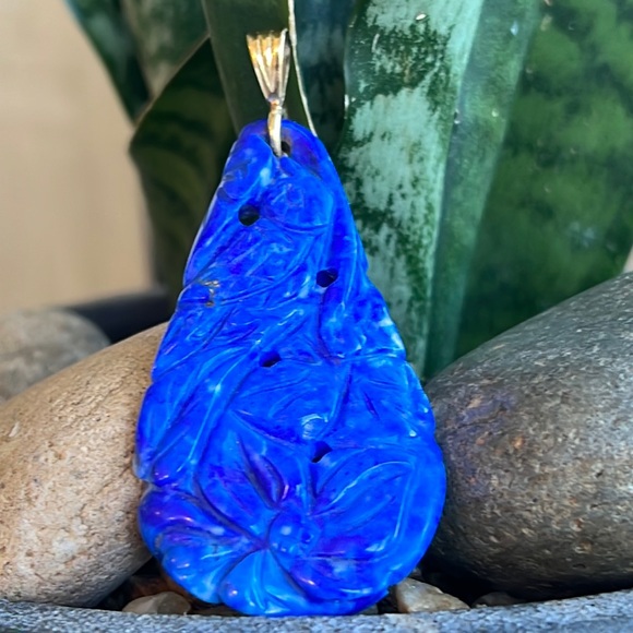 14 karat gold and lapis pendant - Picture 5 of 13